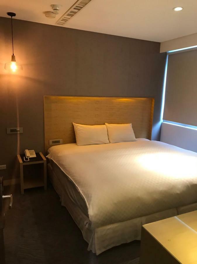 Leesing Hotel - Qixian Kaohsiung Exterior foto